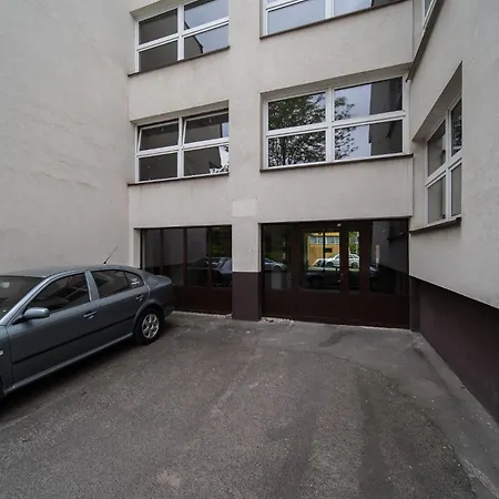Apartment Park Skowroni Homely By Bookinghost *