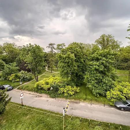 Apartamento Park Skowroni Homely By Bookinghost